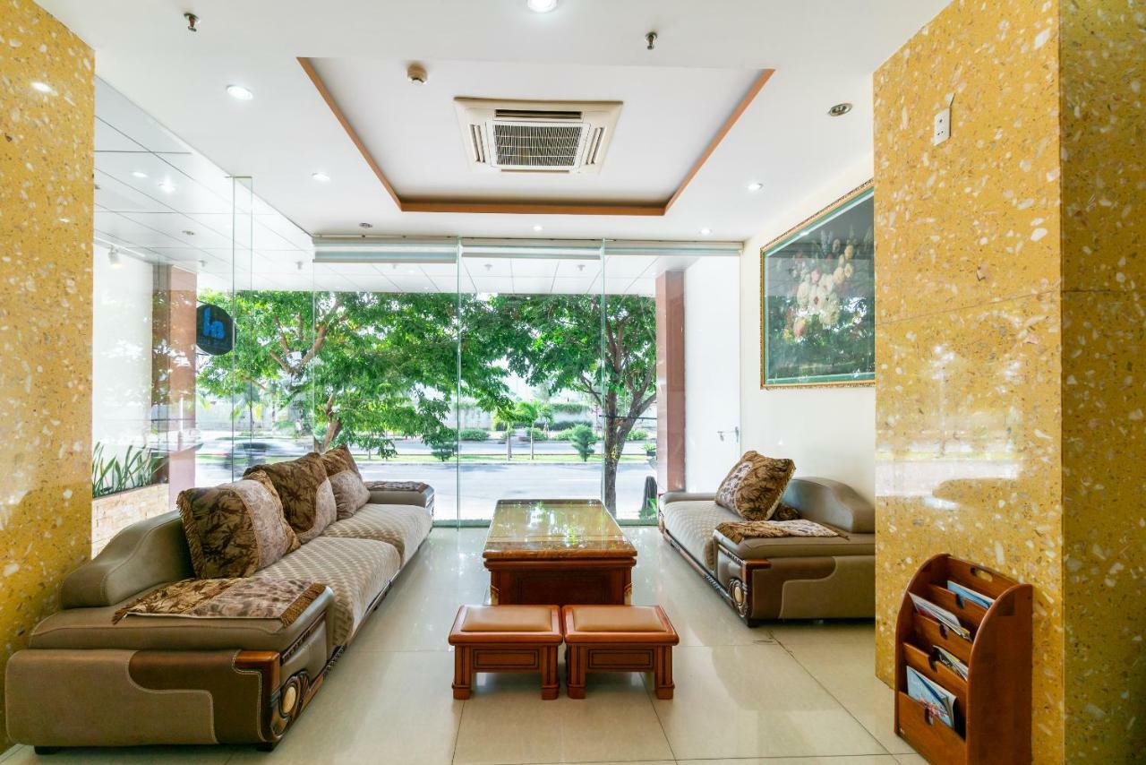 Oyo 375 Hoa Binh Hotel Da Nang Eksteriør bilde